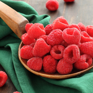 Beautiful raspberry sfondi gratuiti per 1024x1024