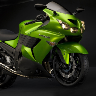 Kawasaki DDR sfondi gratuiti per 2048x2048