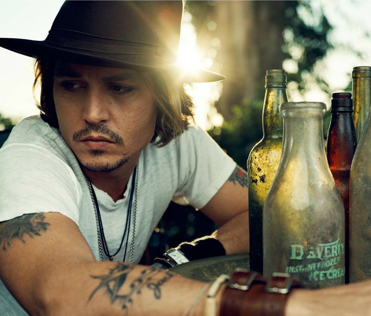 Johnny Depp Sunset Portrait wallpaper 1200x1024