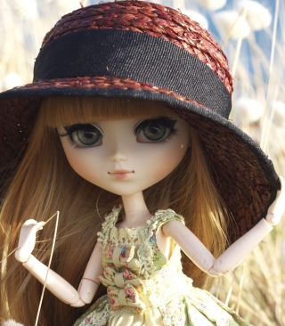 Pretty Doll In Hat sfondi gratuiti per Nokia Lumia 925
