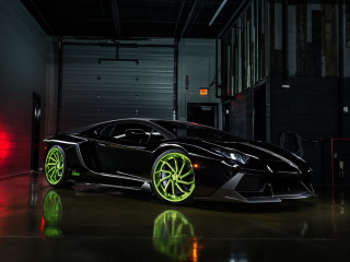 Sfondi Lamborghini Aventador 320x240