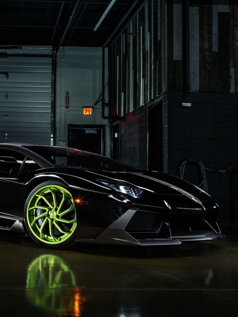 Das Lamborghini Aventador Wallpaper 480x640