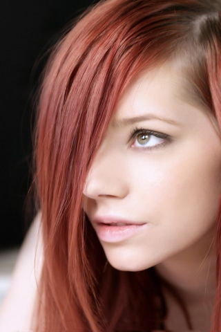 Redhead Girl screenshot #1 320x480