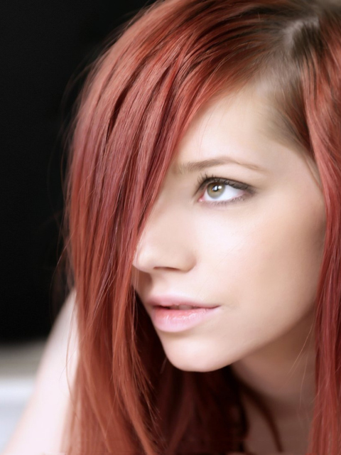 Redhead Girl screenshot #1 480x640