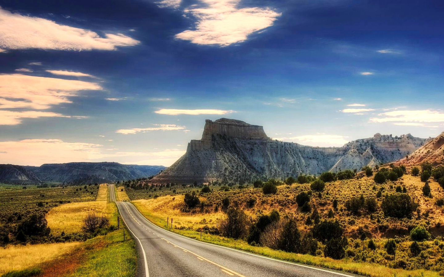 Sfondi Landscape with great Rock 1440x900