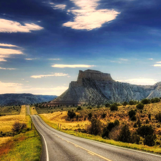 Landscape with great Rock - Obrázkek zdarma pro iPad 3