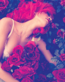 Rihanna's Roses wallpaper 128x160