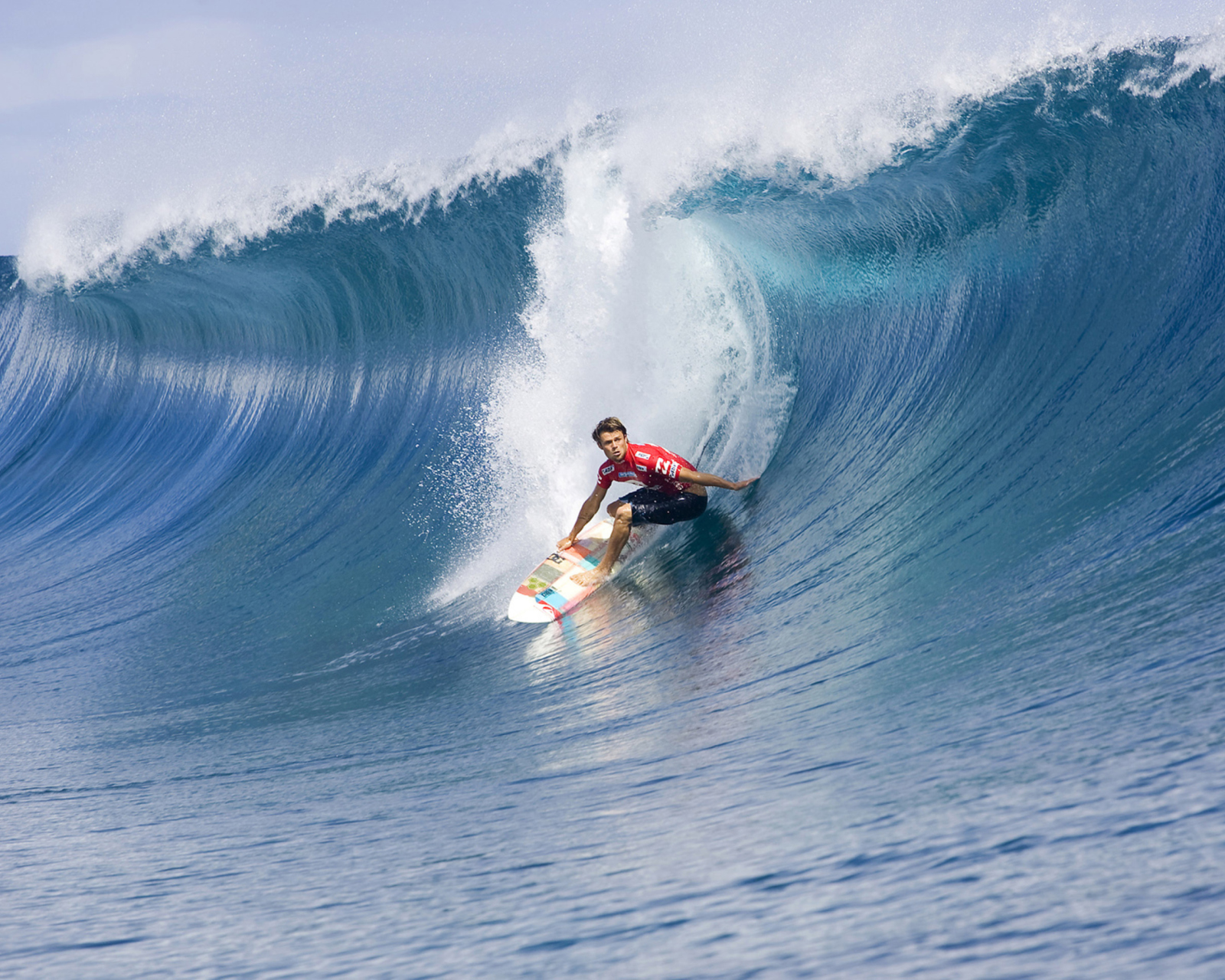 Surfing wallpaper 1600x1280