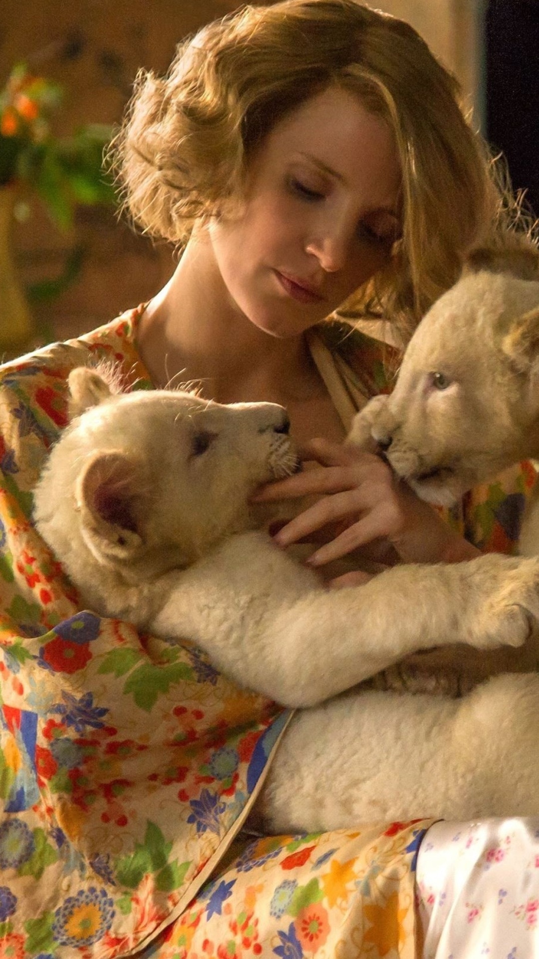 Fondo de pantalla The Zookeepers Wife Film with Jessica Chastain 1080x1920