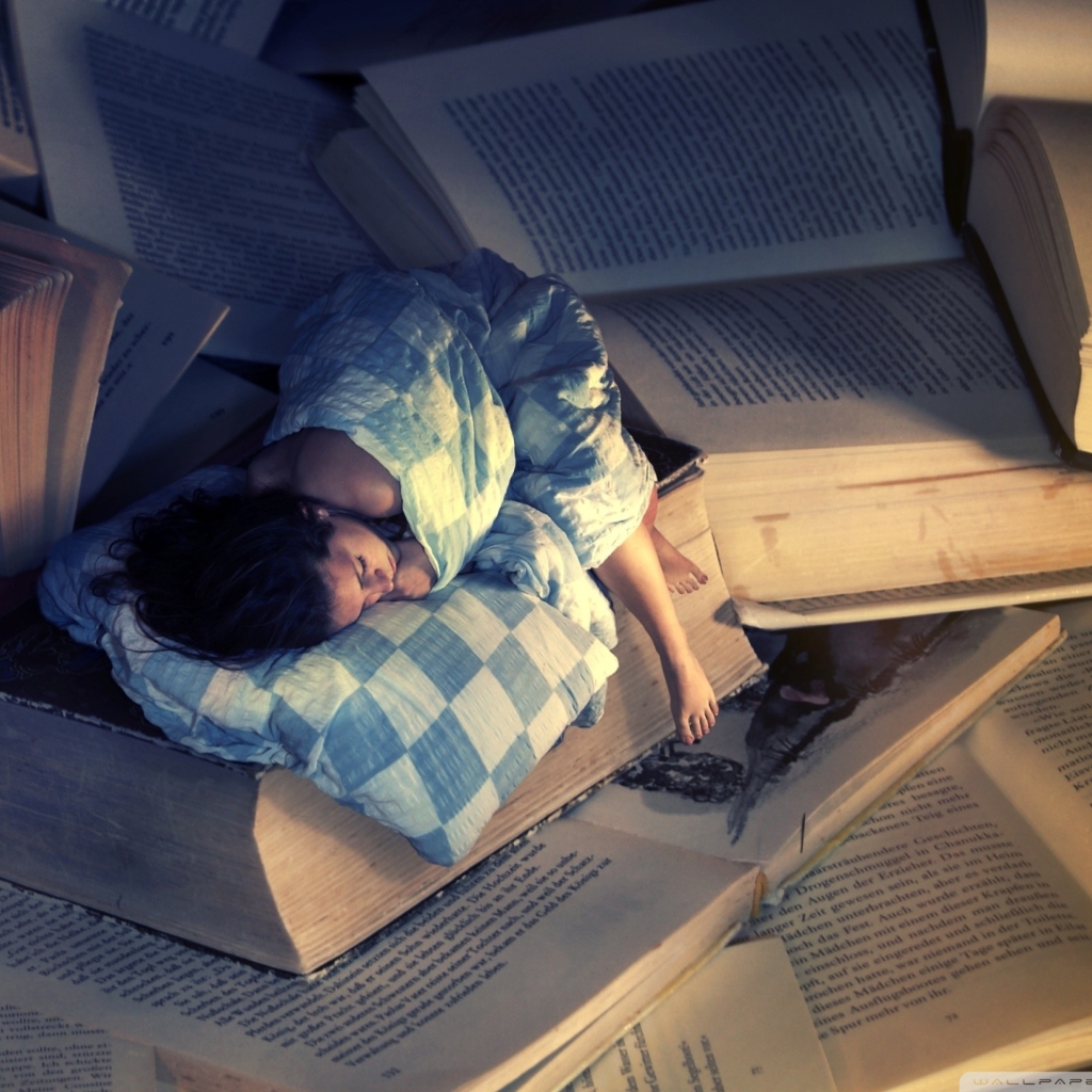 Reading And Dreaming wallpaper 1024x1024