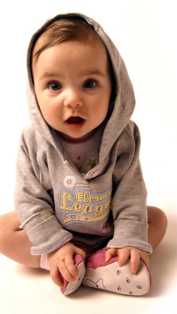 Das Cute Little Baby Boy Wallpaper 360x640