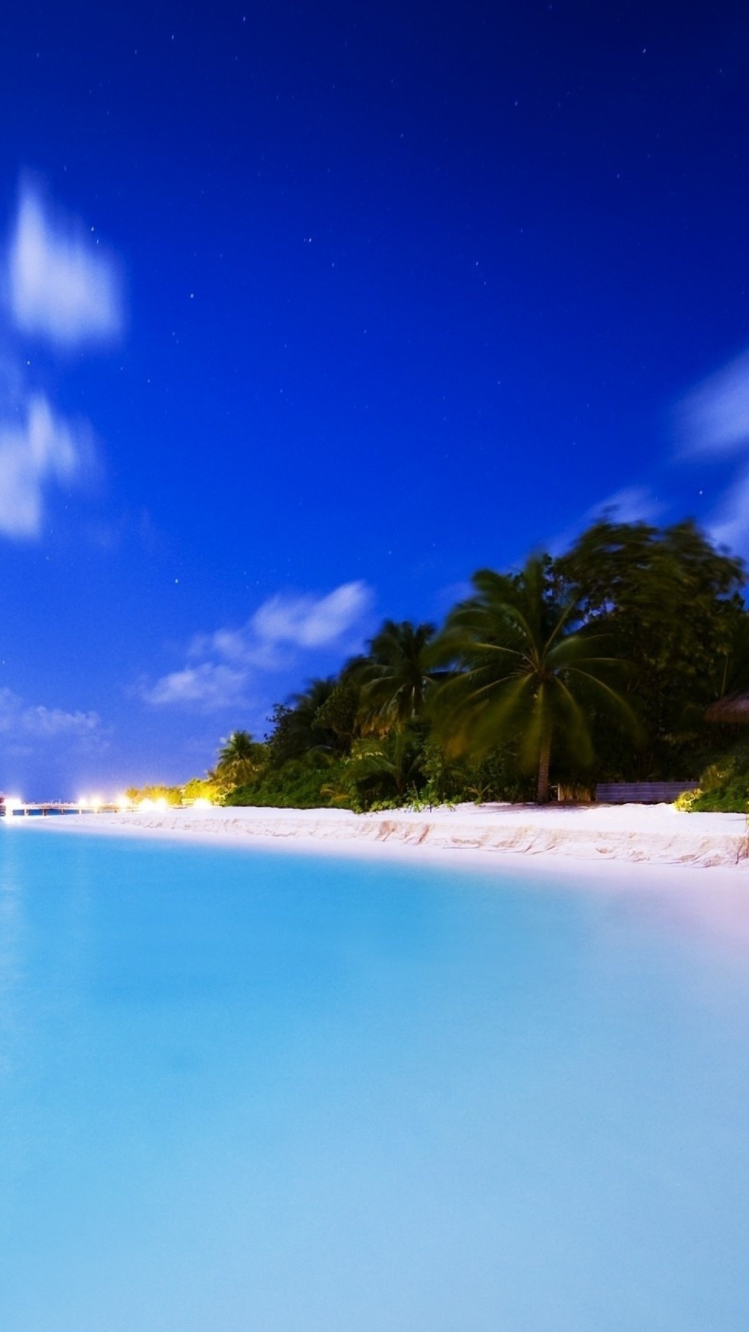 Fondo de pantalla Vilu Reef Beach and Spa Resort, Maldives 1080x1920