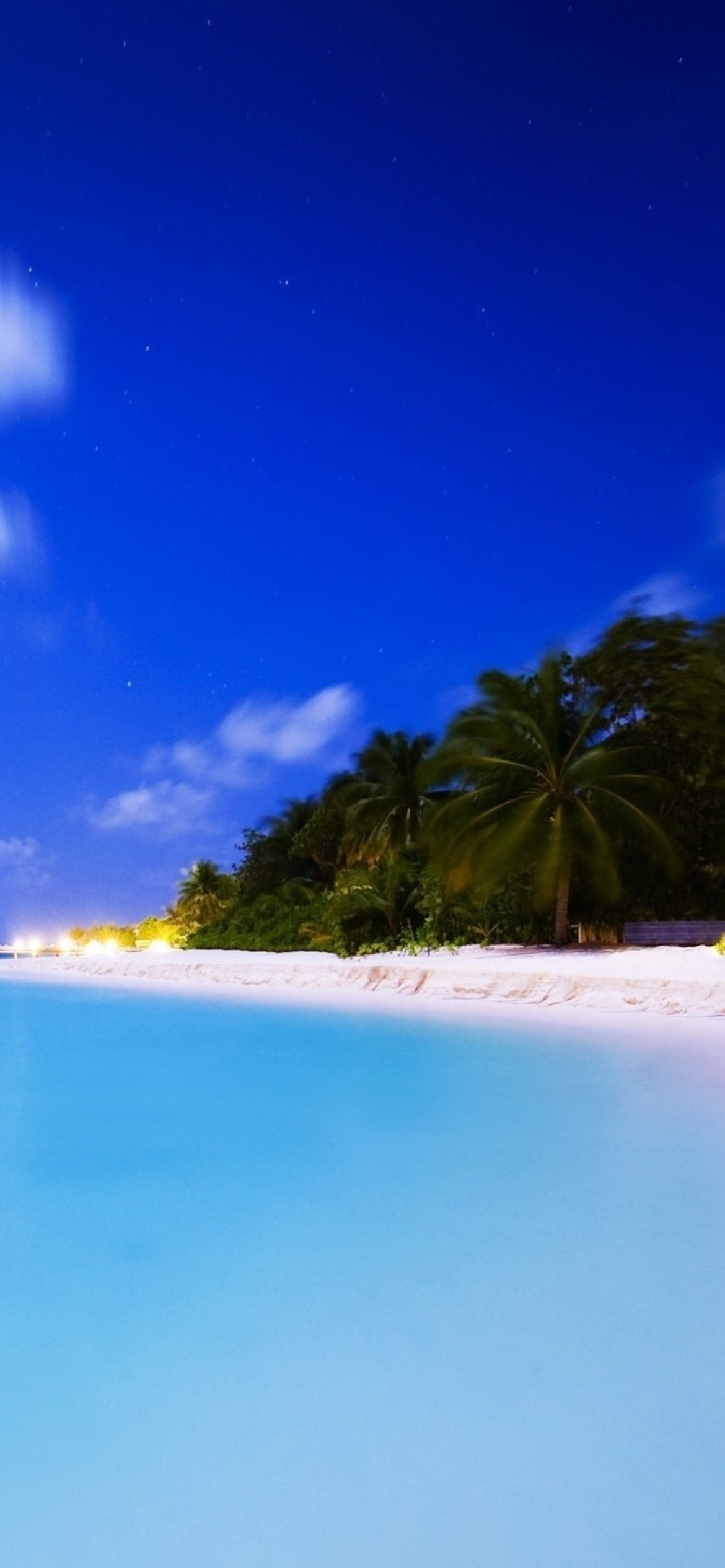 Fondo de pantalla Vilu Reef Beach and Spa Resort, Maldives 1170x2532