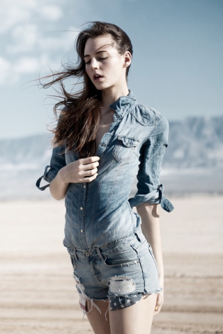 Brunette Model In Jeans Shirt wallpaper 320x480