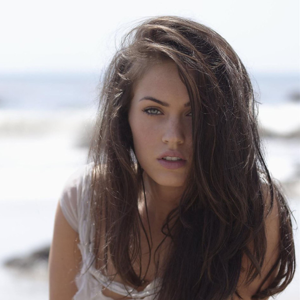 Megan Fox Beauty screenshot #1 1024x1024
