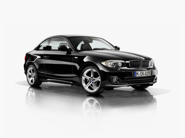 BMW 125i black Coupe wallpaper 640x480