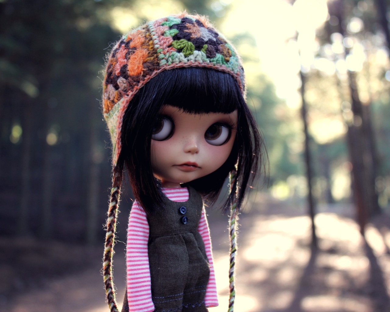 Doll Wearing Hat wallpaper 1280x1024