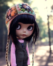 Doll Wearing Hat wallpaper 176x220