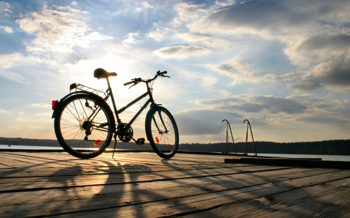 Bicycle At Sunny Day wallpaper 1440x900