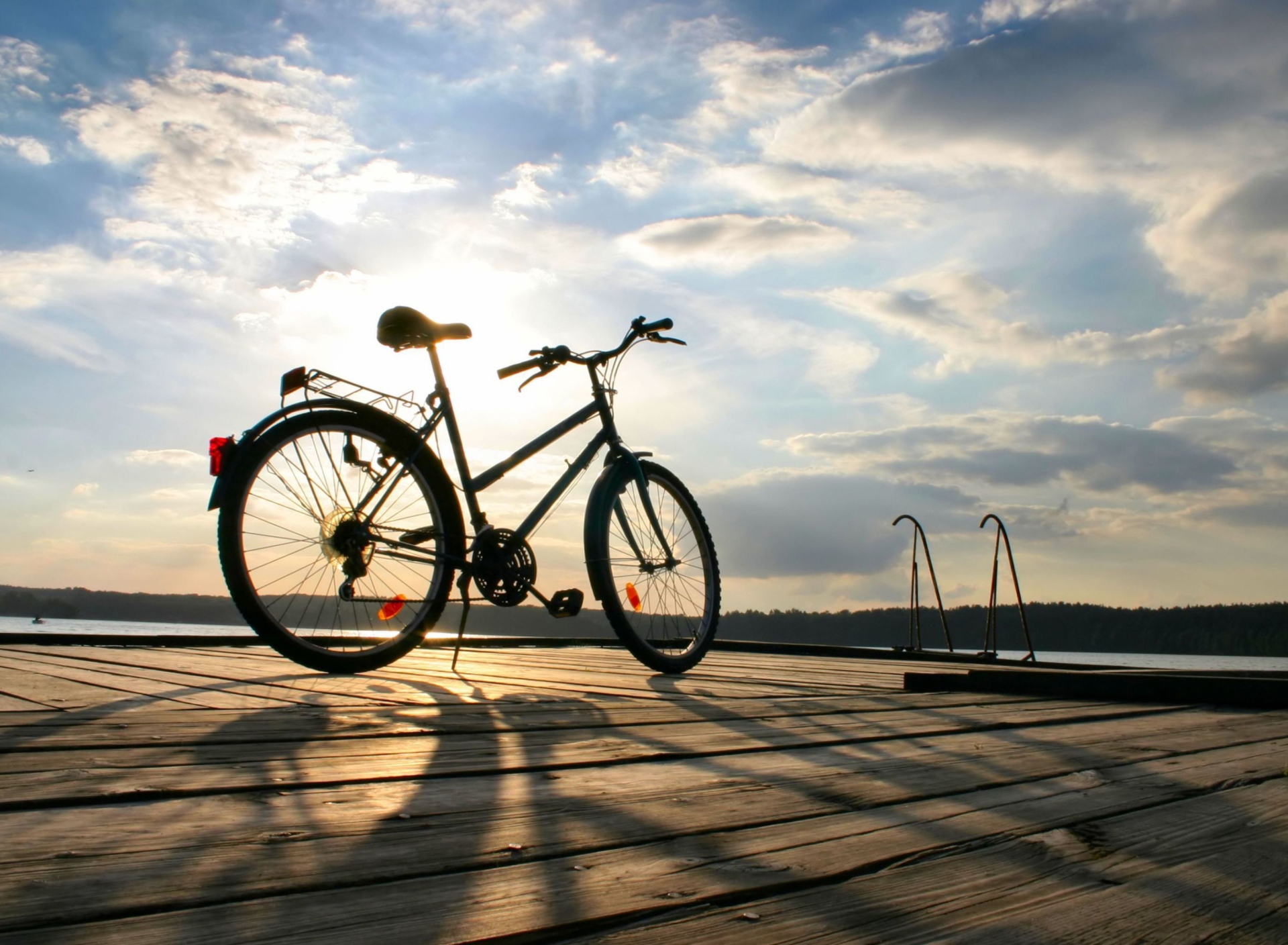 Bicycle At Sunny Day wallpaper 1920x1408