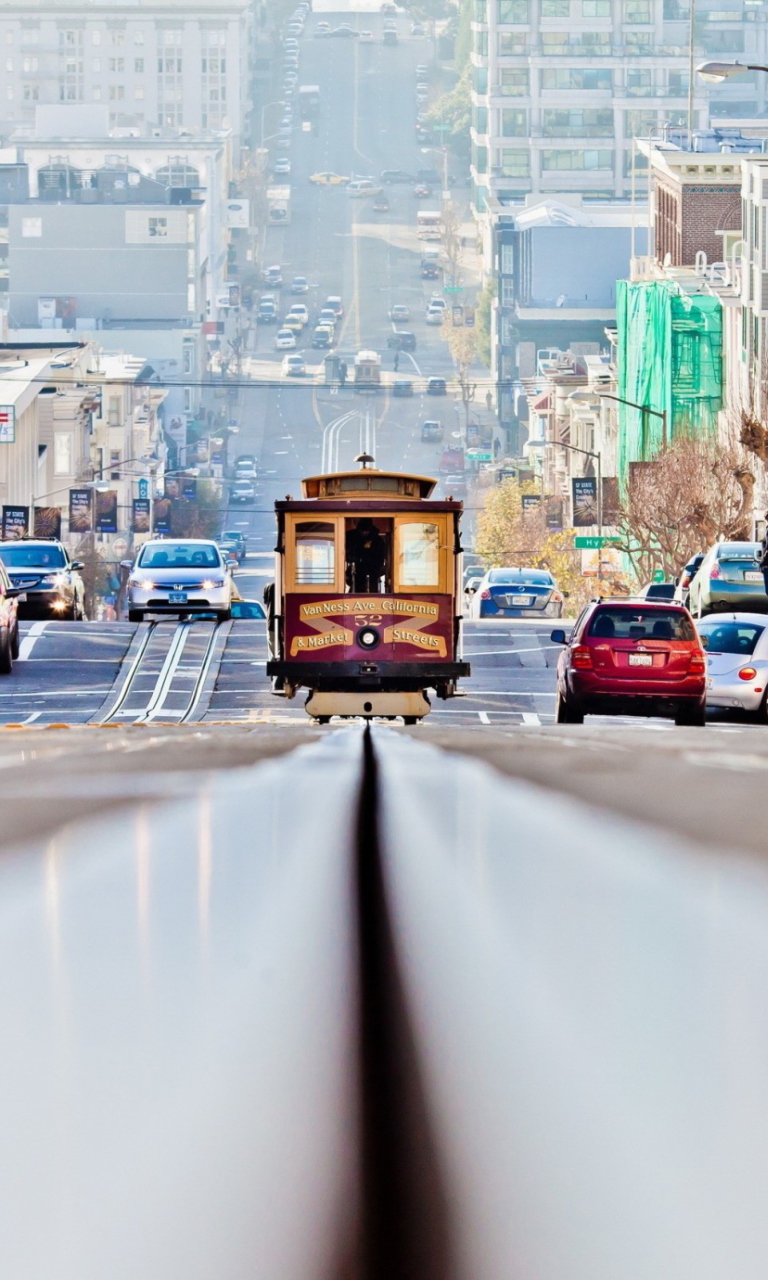 Das San Francisco Streets Wallpaper 768x1280