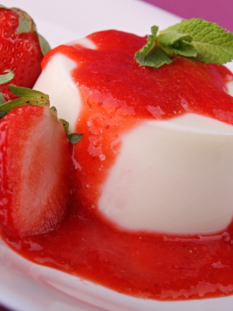 Strawberry Dessert wallpaper 480x640