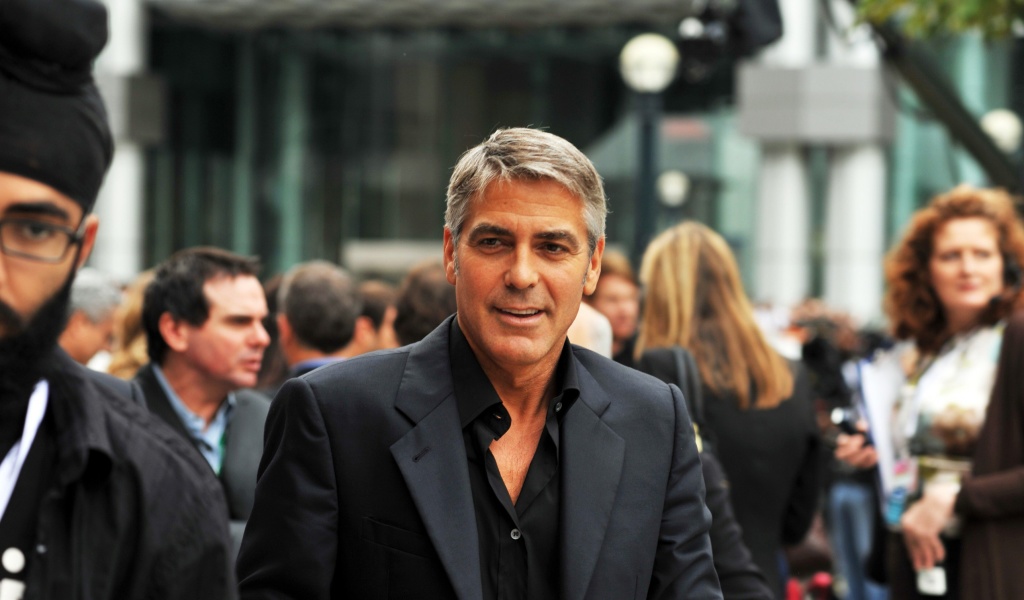 George Timothy Clooney wallpaper 1024x600