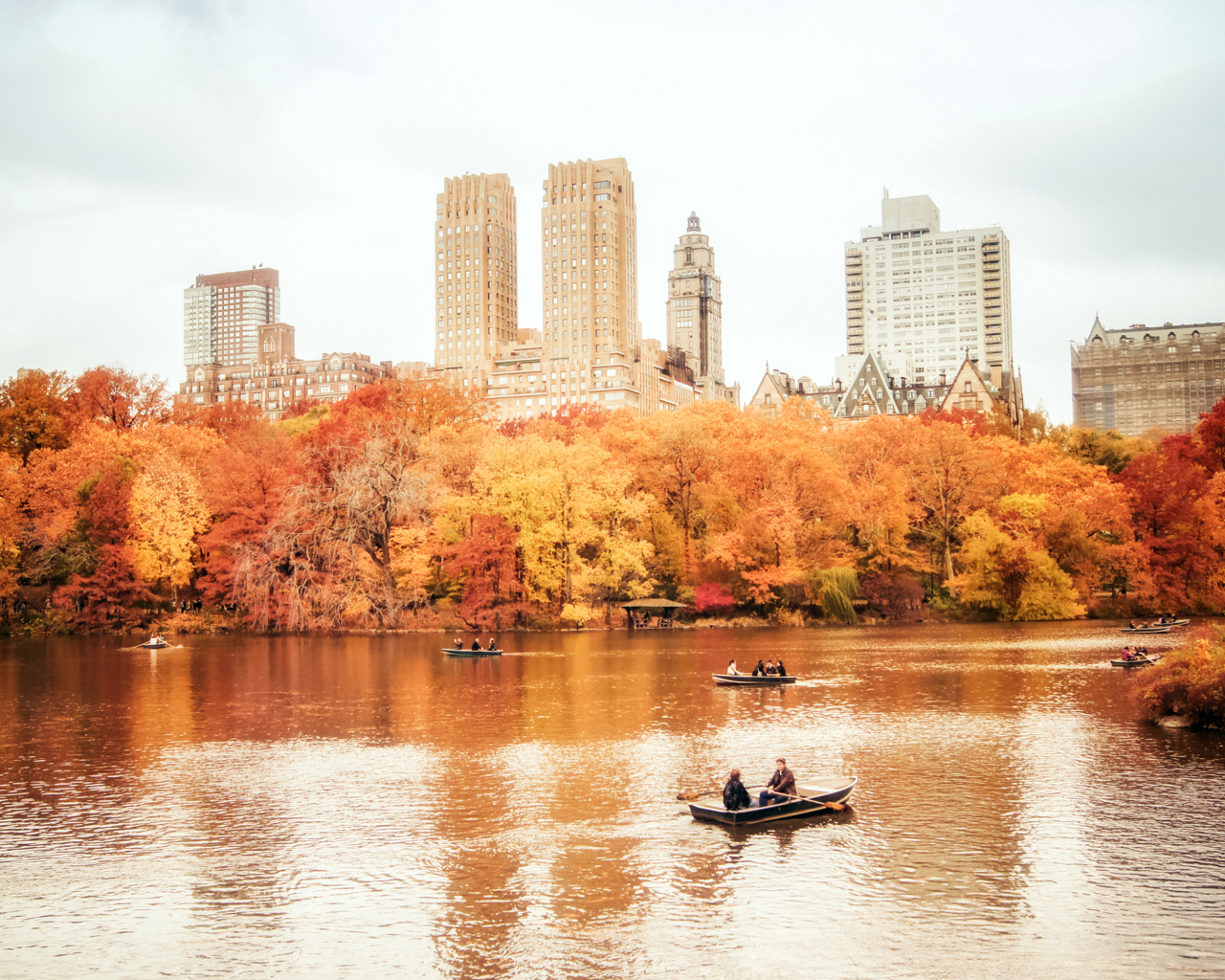 Das Autumn In New York Central Park Wallpaper 1280x1024