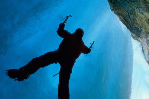 Ice Climbing wallpaper 480x320