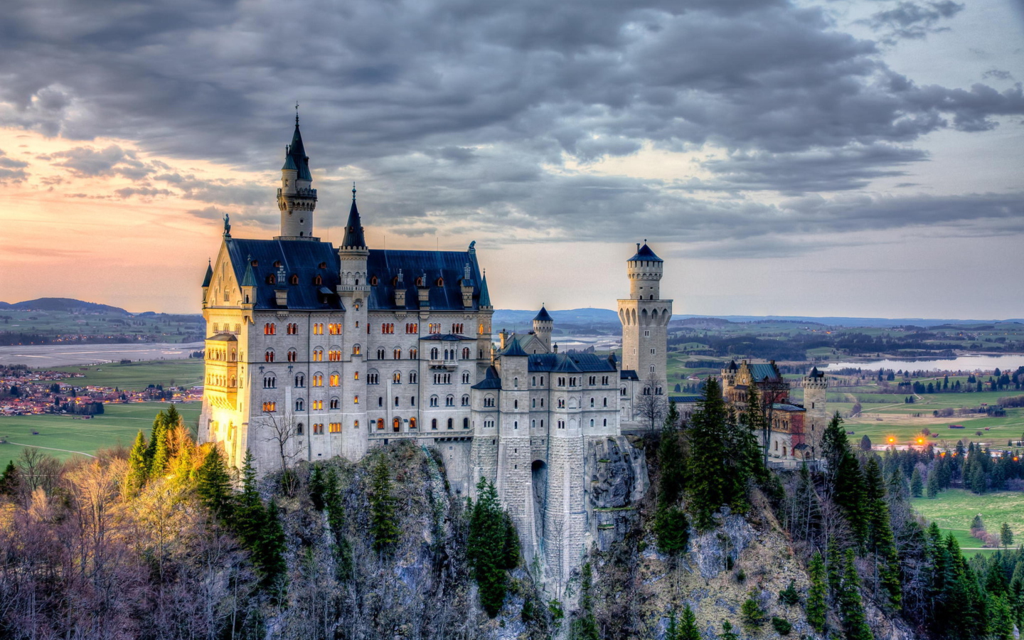 Обои Neuschwanstein Castle, Bavaria, Germany 1440x900
