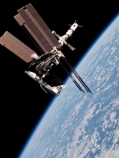 Satellite And Earth screenshot #1 240x320