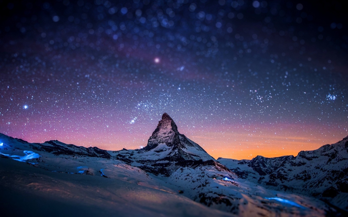 Обои Mountain At Night 1440x900