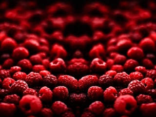 Red Raspberries wallpaper 320x240