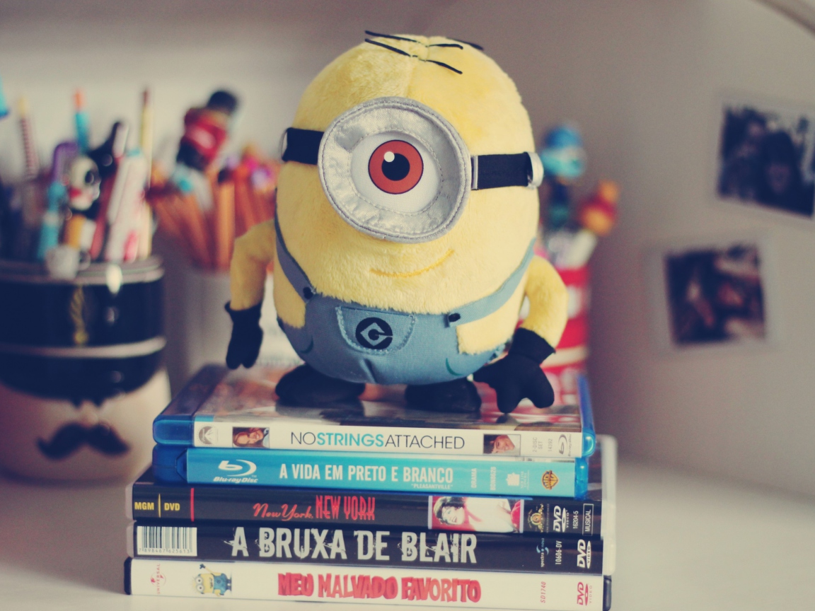 Обои Despicable Me Toy 1152x864