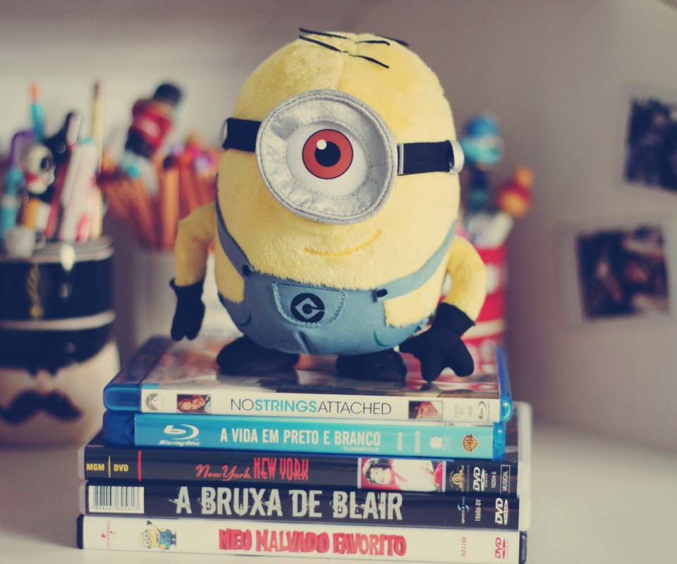 Обои Despicable Me Toy 960x800