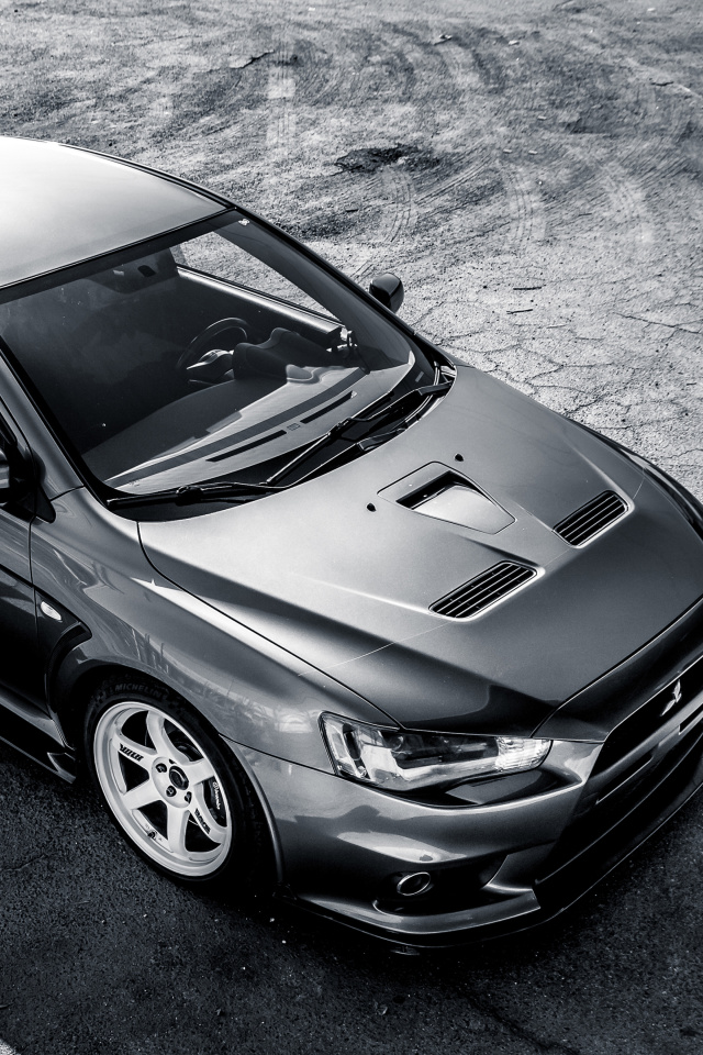 Das Mitsubishi Lancer Evolution Wallpaper 640x960