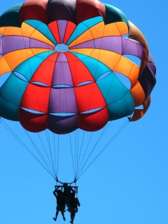 Das Big Colorful Air Balloon Wallpaper 240x320