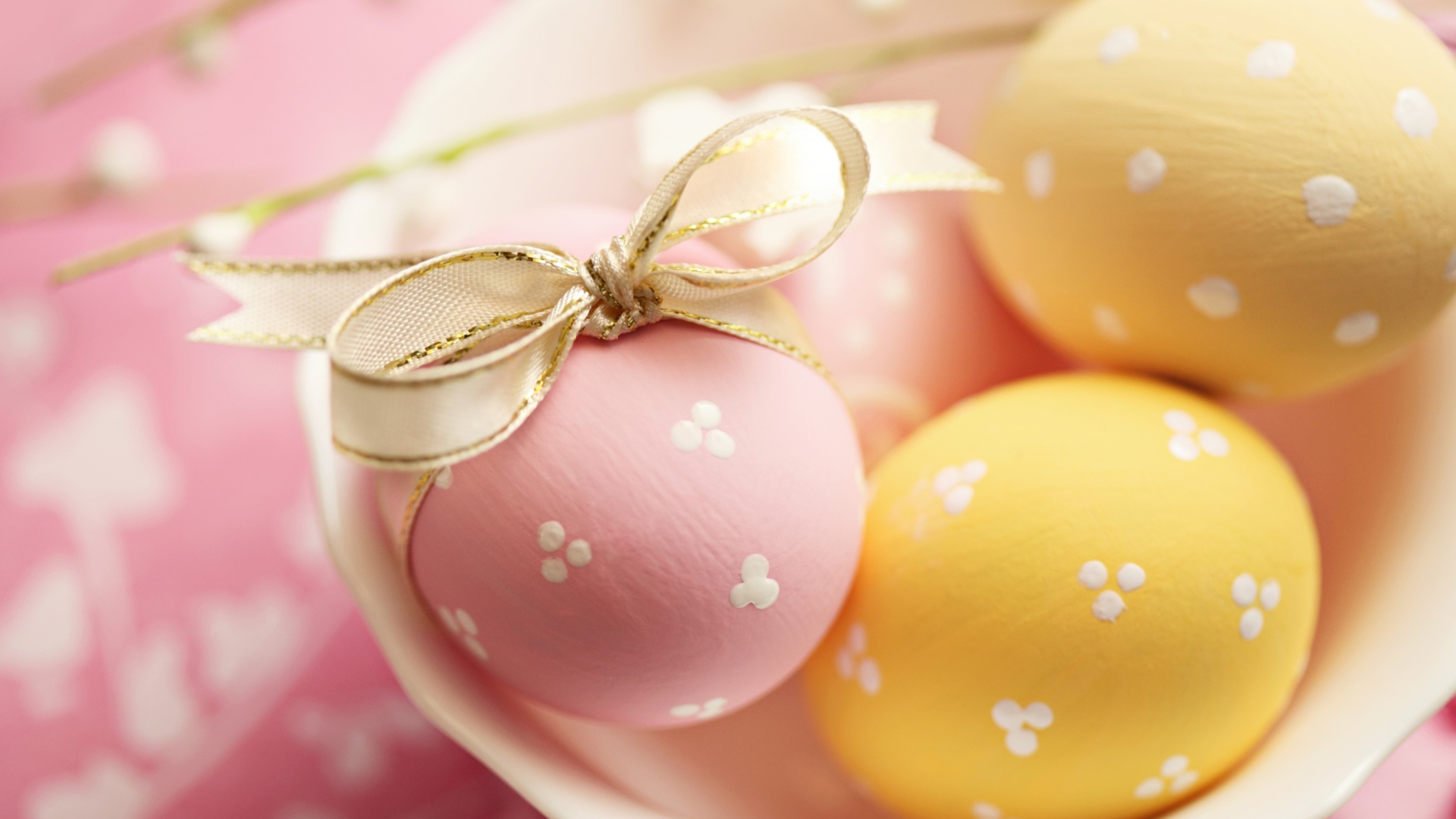 Easter Eggs wallpaper 1920x1080