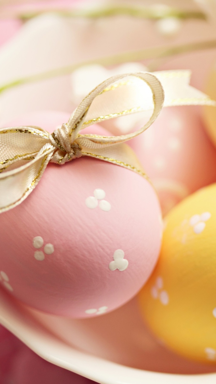 Easter Eggs wallpaper 750x1334