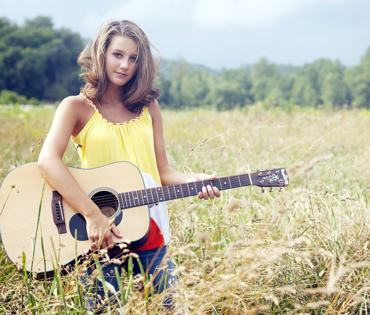 Обои Girl with Guitar 1200x1024