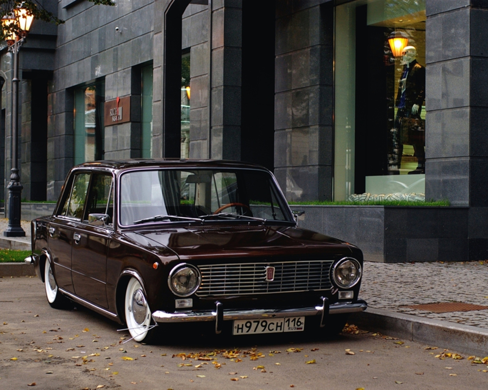 Screenshot №1 pro téma Retro Russian Car 1600x1280