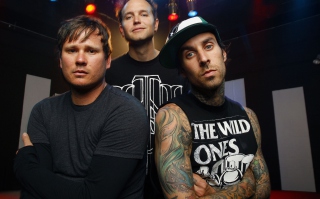 Blink 182 Picture for Android, iPhone and iPad