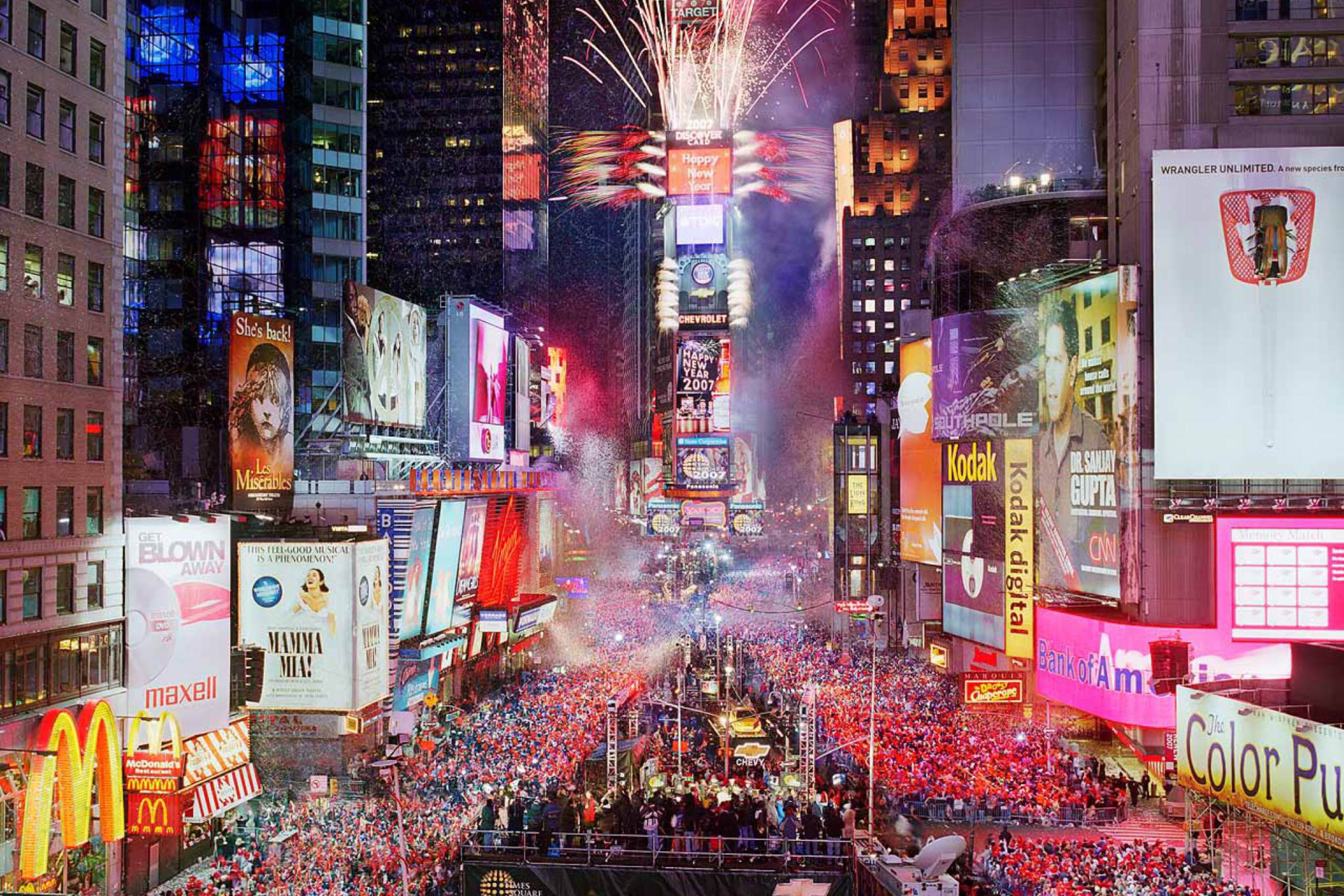 Обои New Year Eve On Times Square 2880x1920
