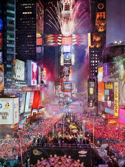 Das New Year Eve On Times Square Wallpaper 480x640