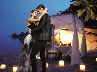 Fondo de pantalla Romantic Dinner 320x240