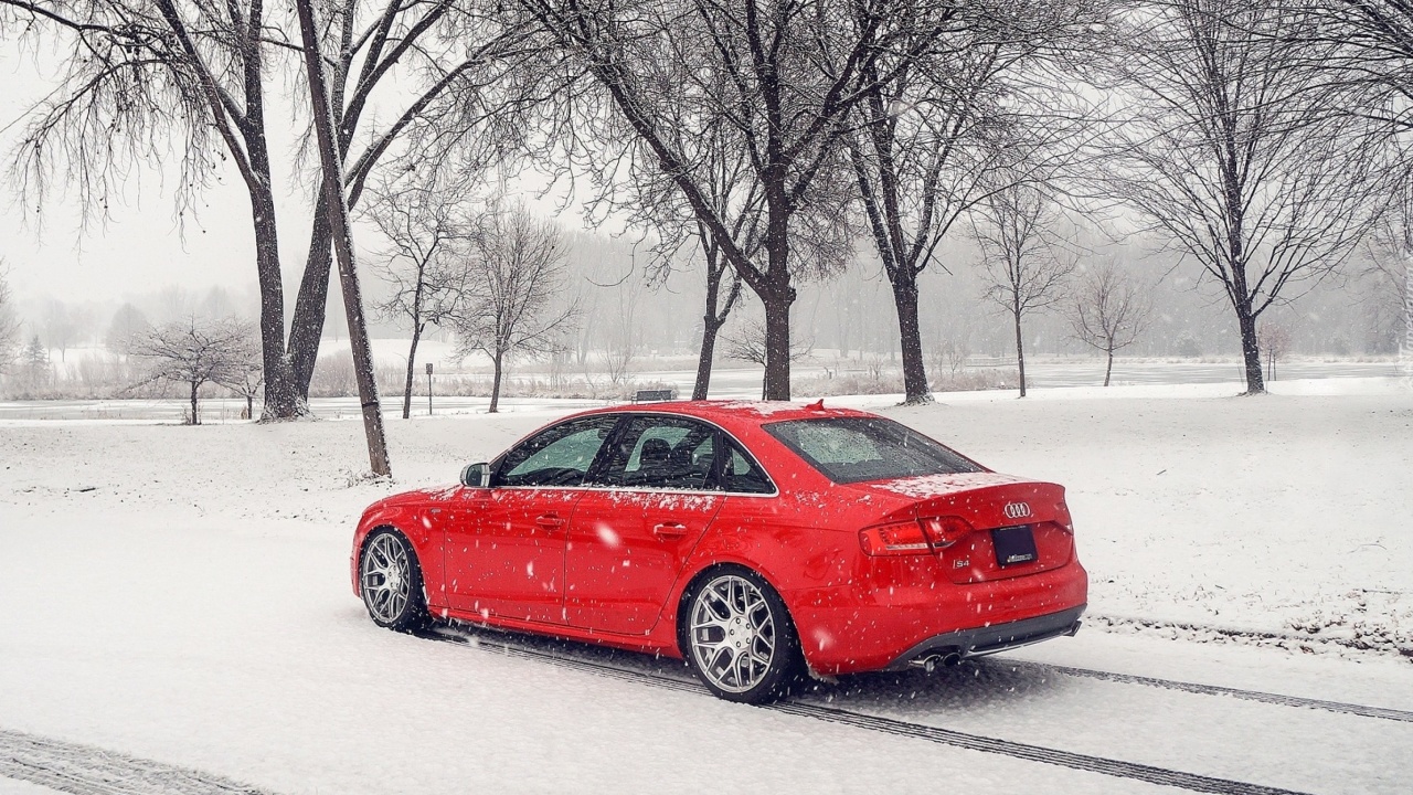 Audi A4 Red screenshot #1 1280x720