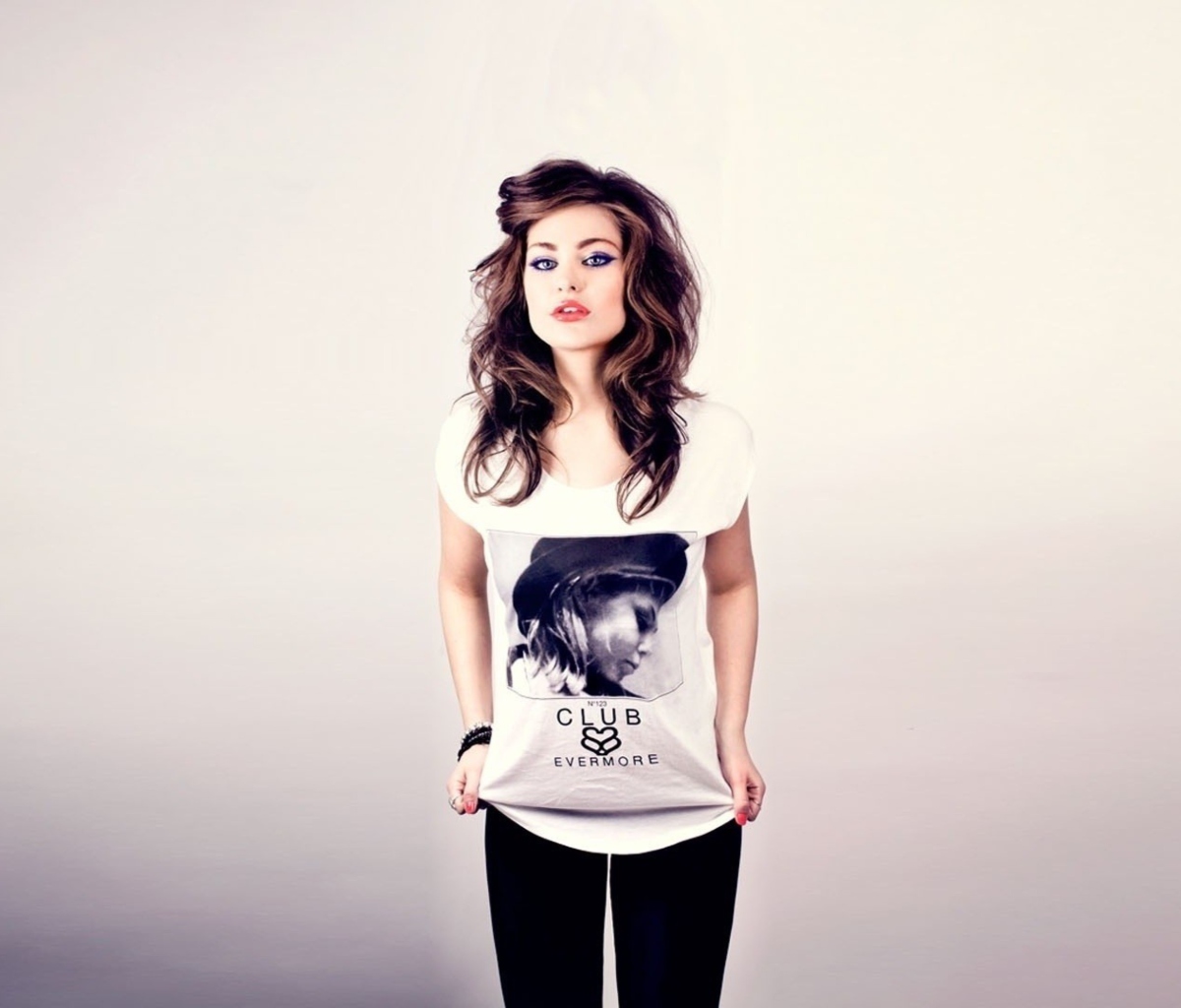 Brunette Model In Funky T-Shirst wallpaper 1200x1024