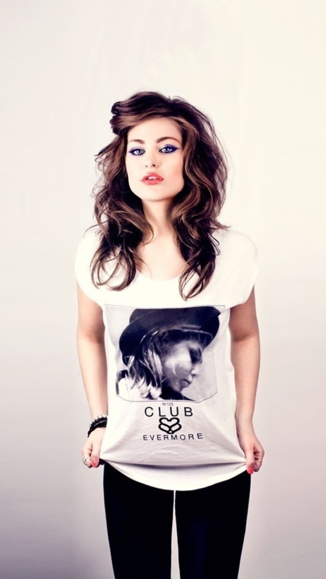 Brunette Model In Funky T-Shirst wallpaper 640x1136