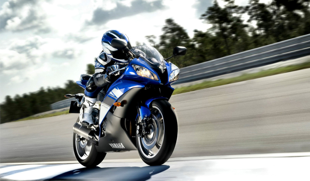 Yamaha R6 Superbike screenshot #1 1024x600