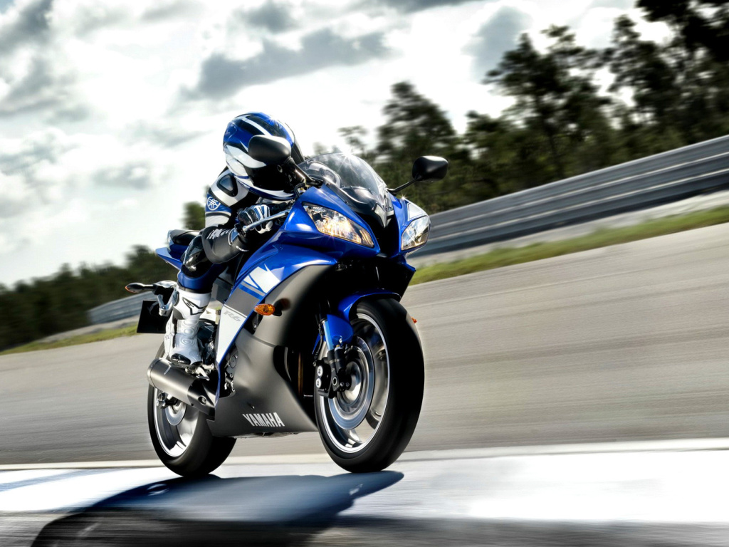 Screenshot №1 pro téma Yamaha R6 Superbike 1024x768